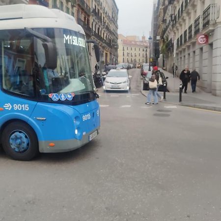 Alojamiento Central Madryt Zewnętrze zdjęcie